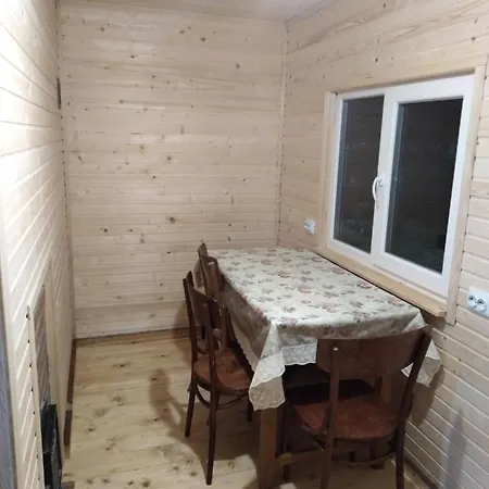 Ferienhaus затишок Oriv